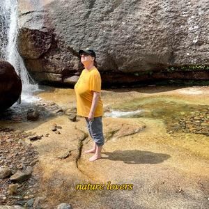 Meet your Posher, Pam